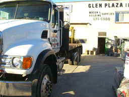 glen plaza truck